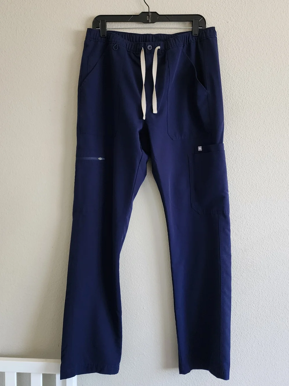 FIGS Men's Cairo Cargo Straight Leg Scrub Pants Navy Blue Size Large - Lot of 2